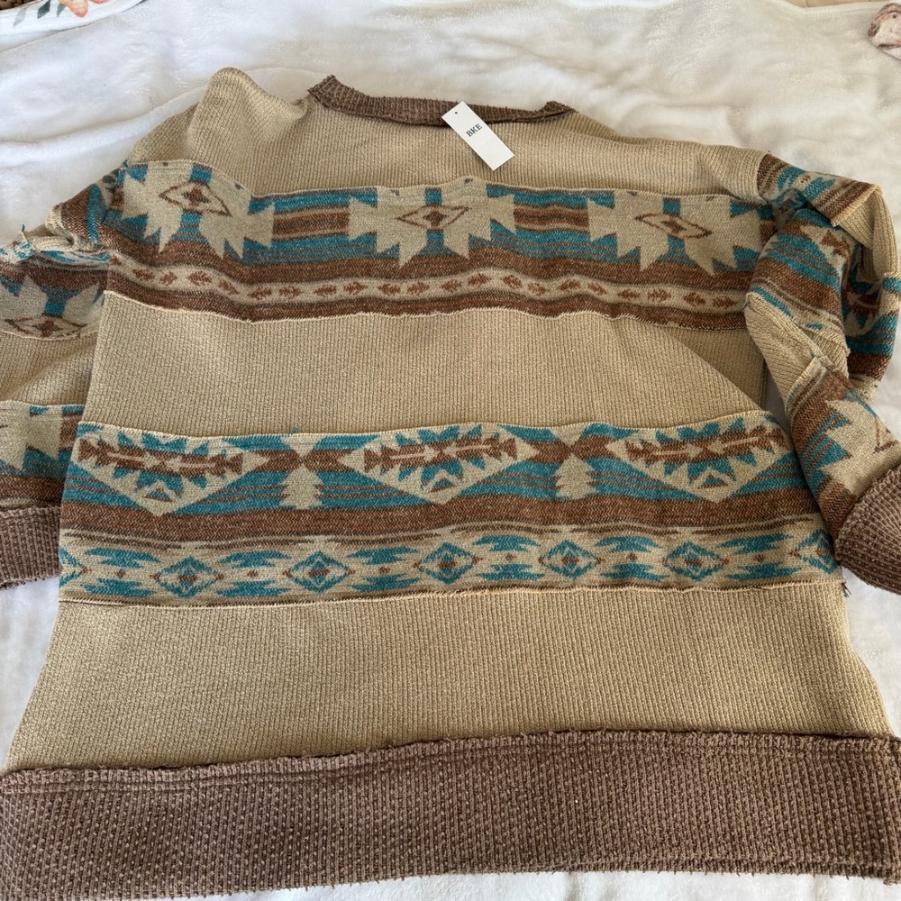 BKE Oversized Aztec Sweater - Picture 4 of 5